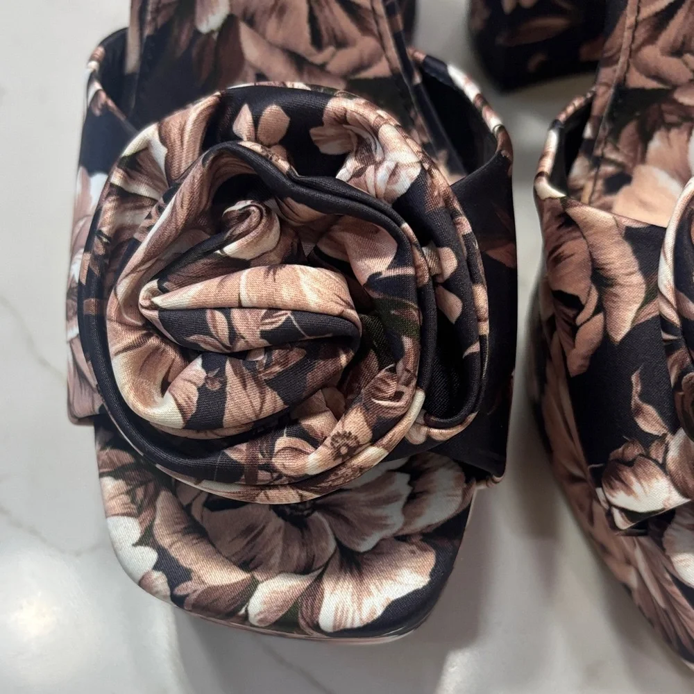 Express Floral Platform Heels - Purple and Cream - Picture 5 of 11